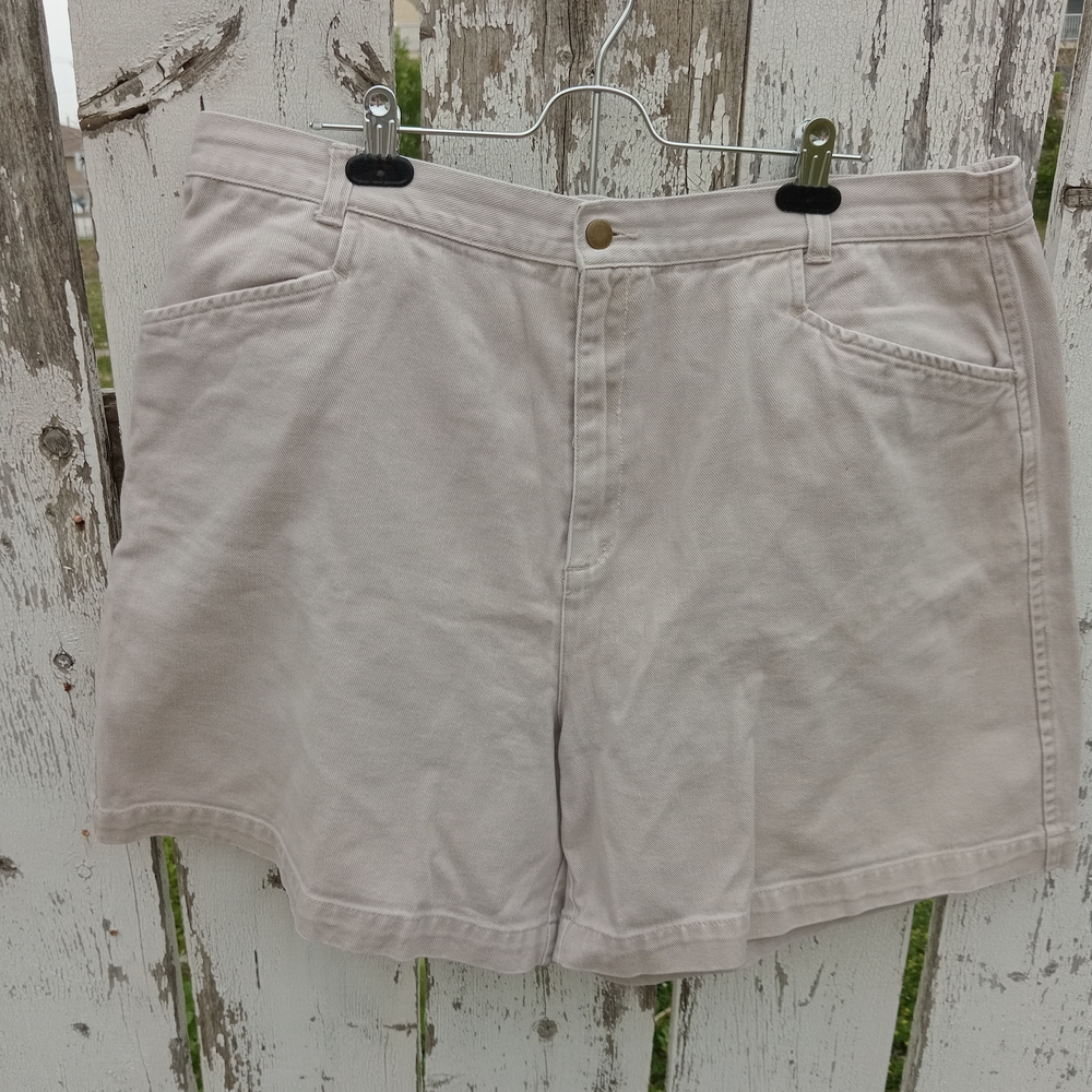 Vintage 90's Preppy Collegiate Nevada Women's Casual Shorts Fits Size 20